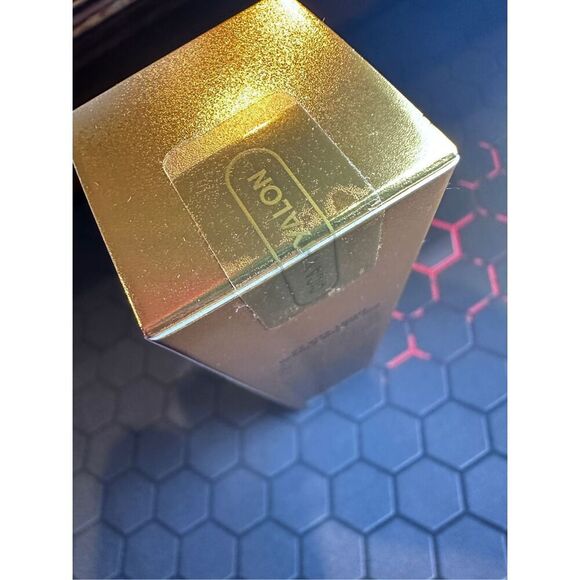 VT Cosmetics Vita-Light Reedle Shot 100, Serum with Vitamin C 50ml - Picture 4 of 6